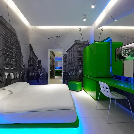Th Street Hotel