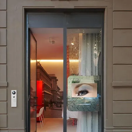 Hotel Th Street